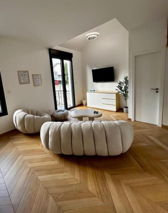 Maison Cosy, Grand Paris, A 3 Minutes Du Metro Villejuif Luaran gambar
