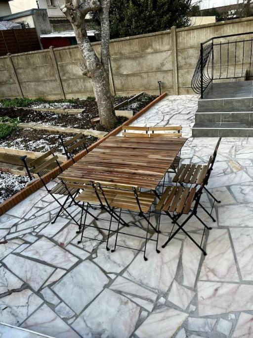 Maison Cosy, Grand Paris, A 3 Minutes Du Metro Villejuif Luaran gambar